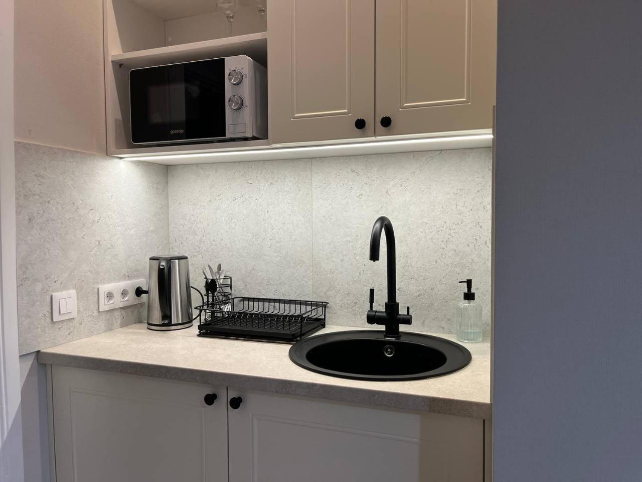 Luxury In Centre Apartment
