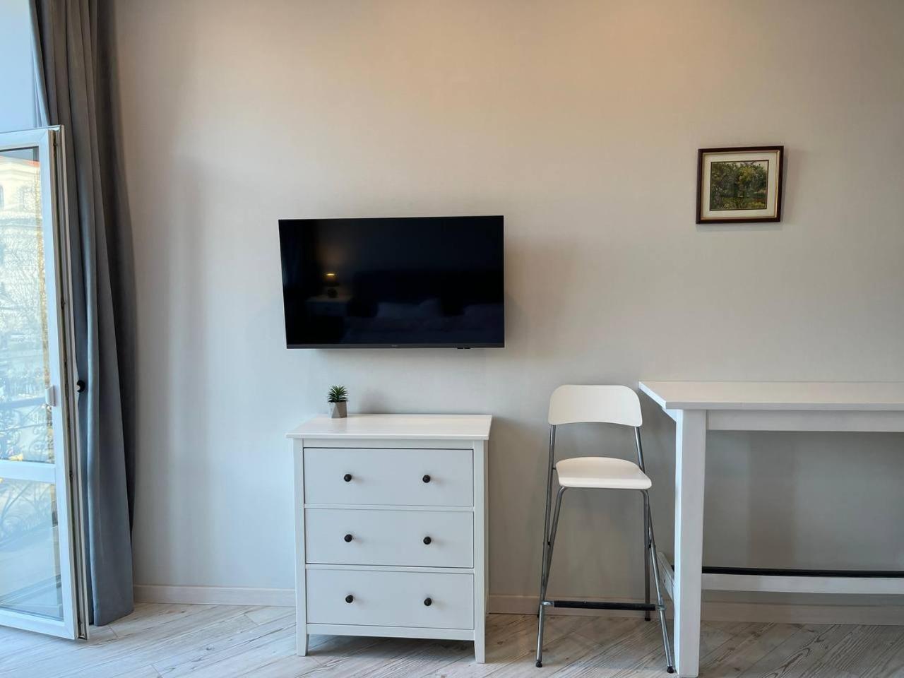 Luxury In Centre Apartment Lviv